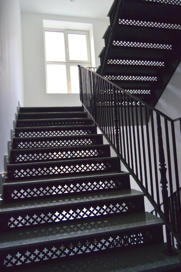 Apartamenty Next To Galeria Катовице Экстерьер фото